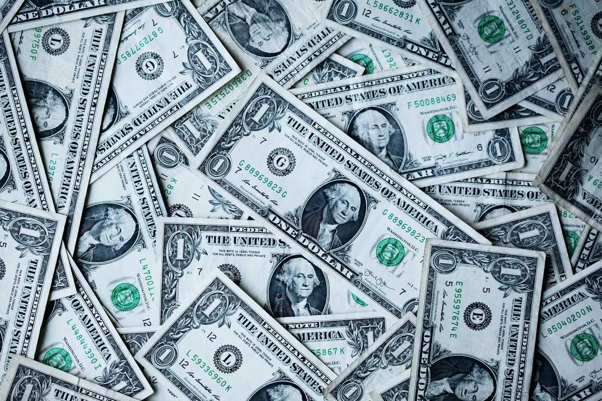 Book Review : The Psychology of Money